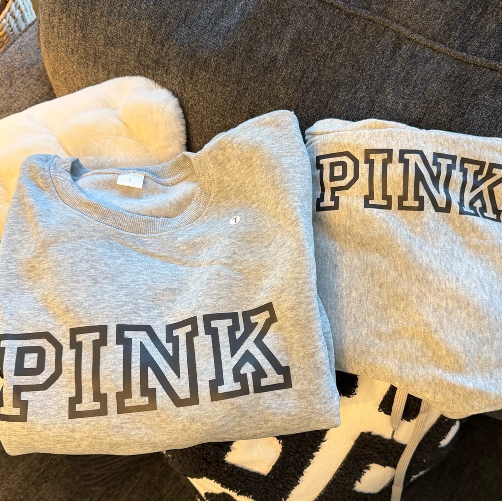 Women’s Pink Letters Print Crewneck Sweatshirt and Drawstring Pants Lt Grey L - Picture 10 of 14